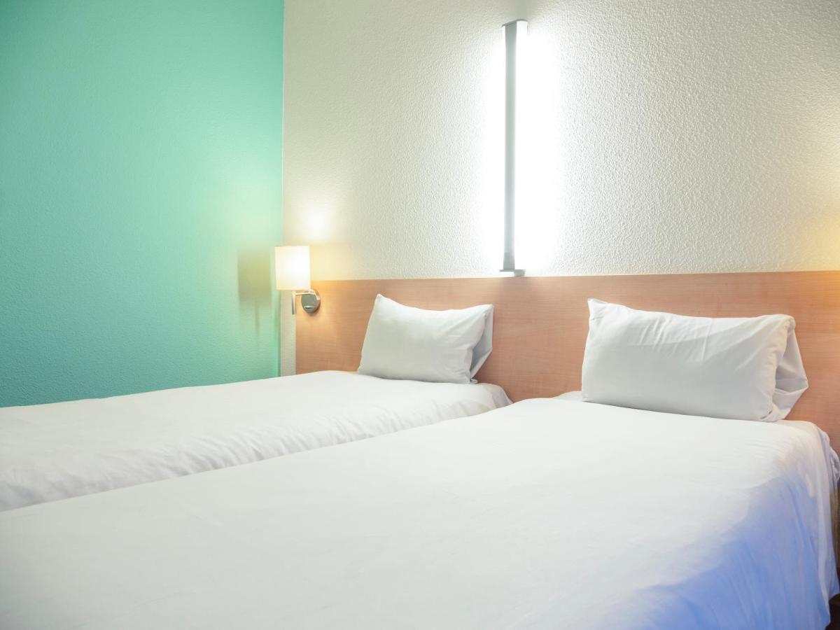 Ibis Budget Krakow Bronowice Exterior foto