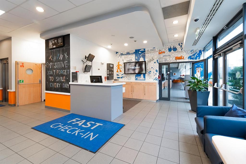 Ibis Budget Krakow Bronowice Exterior foto