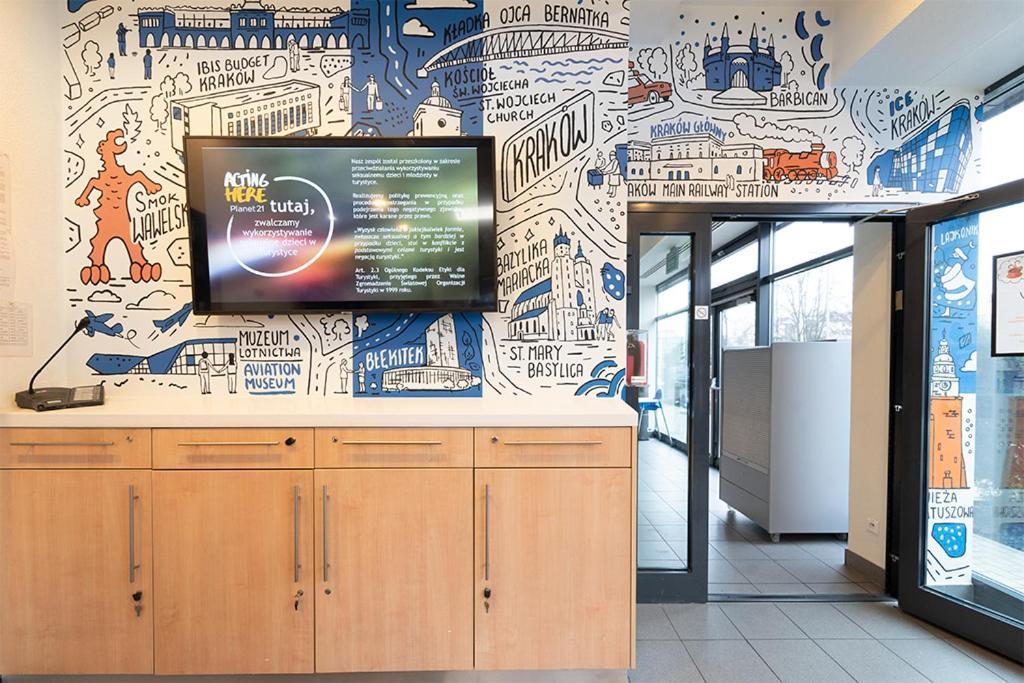 Ibis Budget Krakow Bronowice Exterior foto