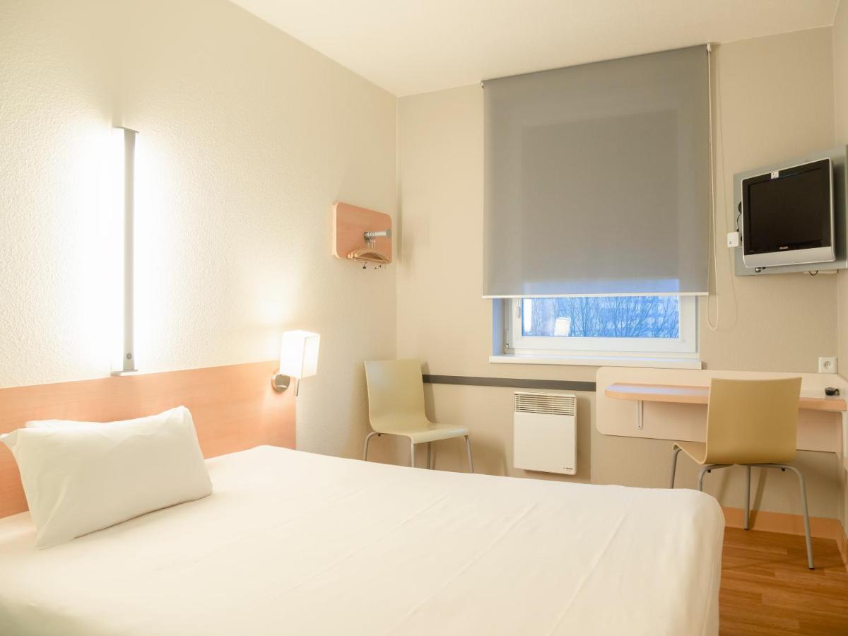 Ibis Budget Krakow Bronowice Exterior foto