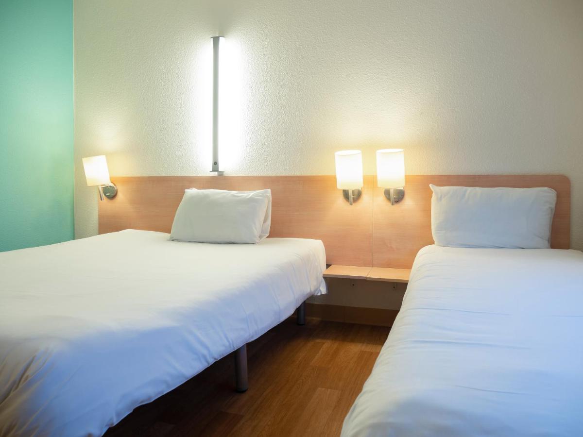 Ibis Budget Krakow Bronowice Exterior foto